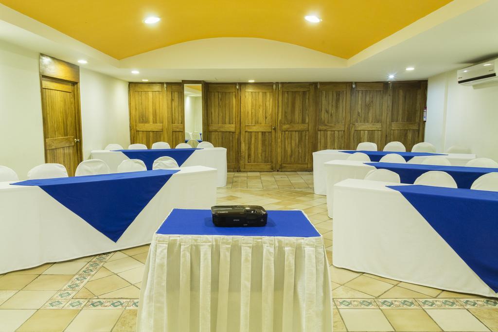 Hotel Miraflores Villahermosa Εξωτερικό φωτογραφία